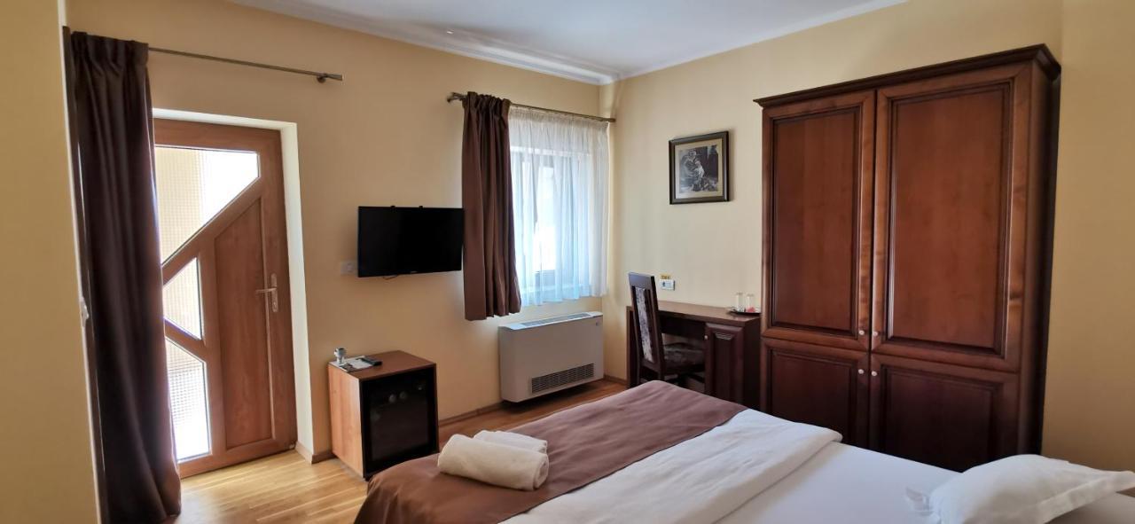 Pensiunea Nimbus Arad Exterior foto